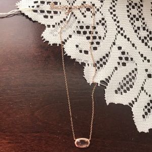 Kendra Scott necklace